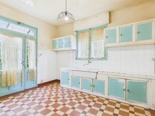  Maison � vendre 9 pi�ces 220 m�