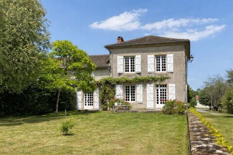   �l�gante Maison Historique � Saint-Mathieu Maison - 8 pi�ce(s) - 211 m�