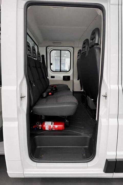 Boxer 1&deg; Main / 2L HDI 130cv Double cabine Plateau 7 places ** 9 6 2019 occasion 60430 Abbecourt
