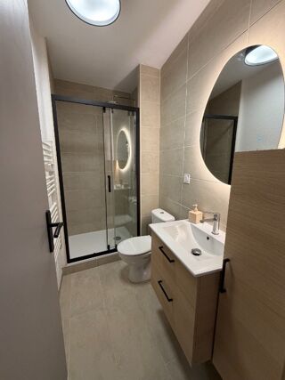  Appartement à louer 2 pièces 43 m²
