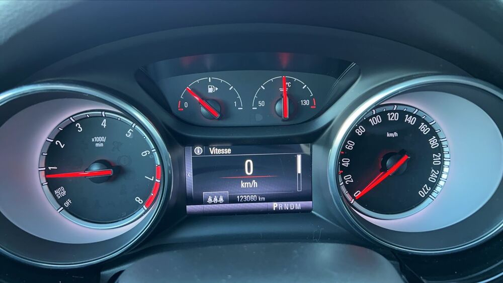 Astra V 1.4 Turbo 150 BVA Elite - Automatique 2018 occasion 63000 Clermont Ferrand