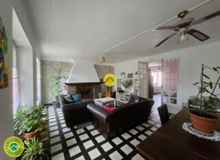  Maison à vendre 10 pièces 204 m²