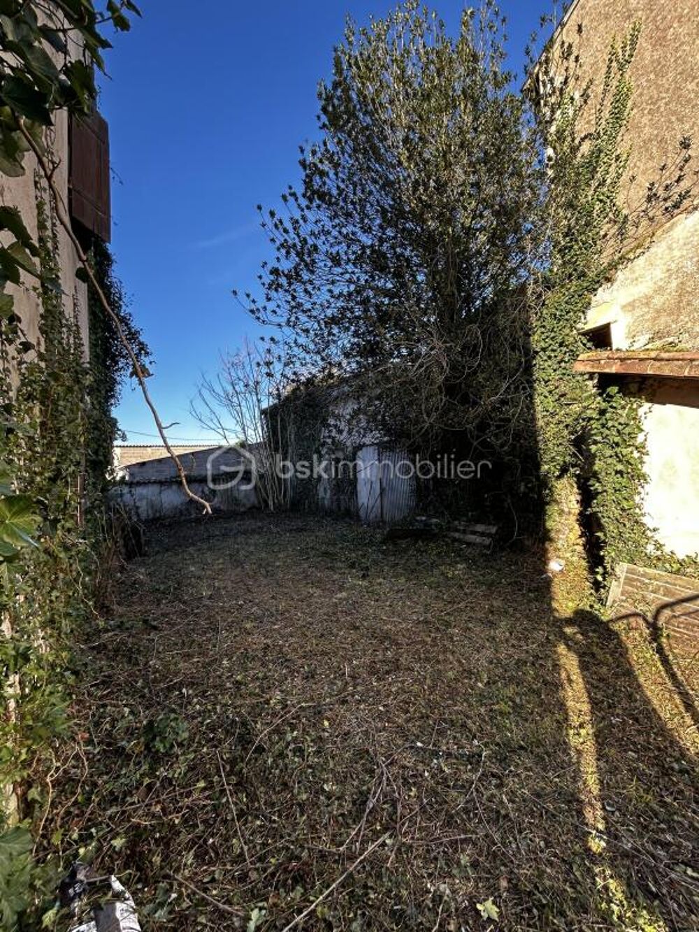 Vente Maison Maison à rénover, cour et grange 2Min N10/ 30Min de Poitiers Chaunay