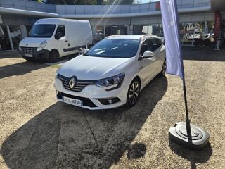 M&eacute;gane ESTATE 1.3 TCE 140 CH BOSE 1ere MAIN GARANTIE 6 MOIS / REPRI 2019 occasion 36300 Le Blanc