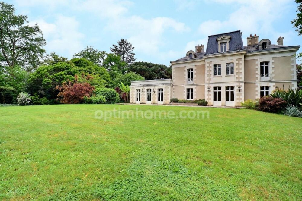 Propriété d'Exception : Manoir du XIX? Siècle au Coeur de La Chapelle-sur-Erdre
