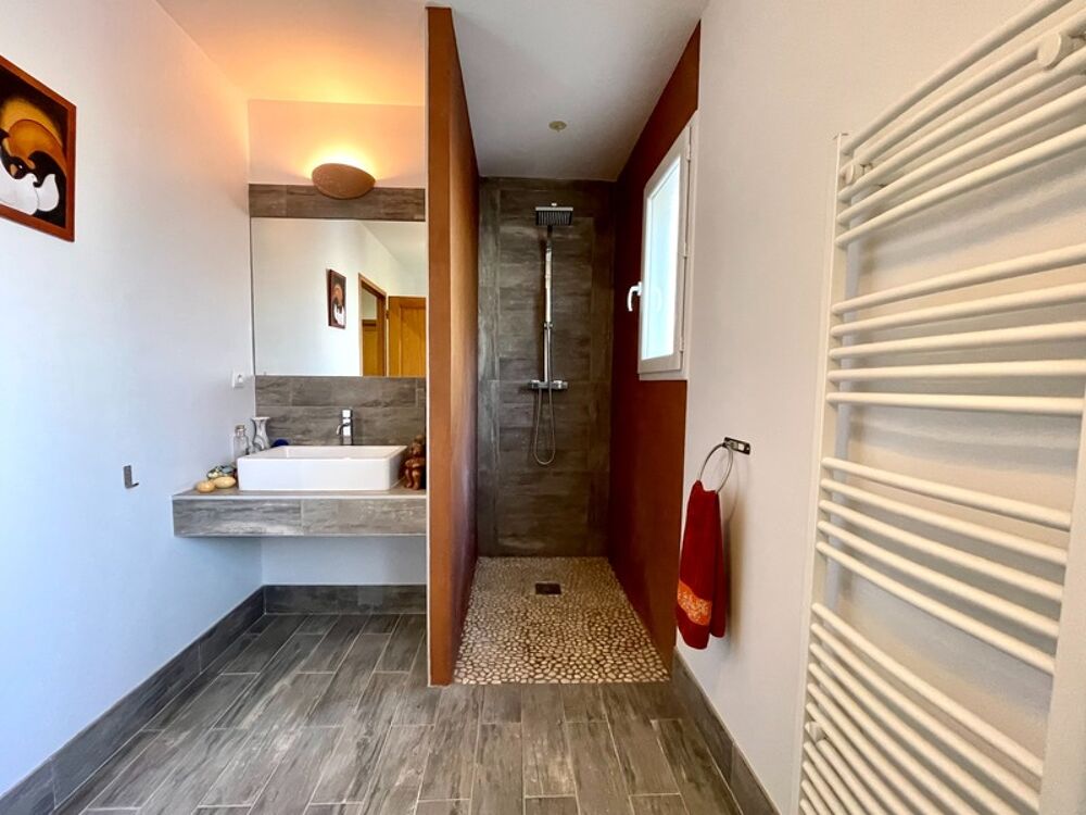 � vendre  Maison Aigues-Mortes (30220)