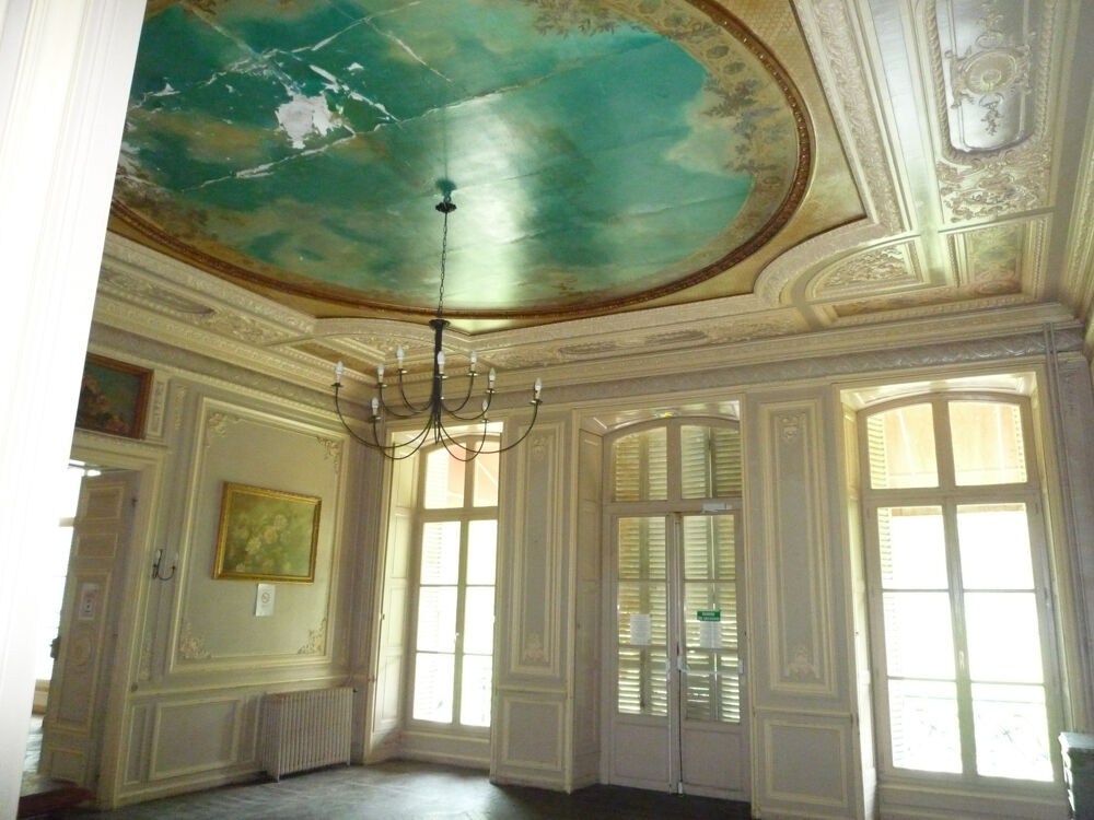 à vendre  Propriété/château Jouarre (77640)