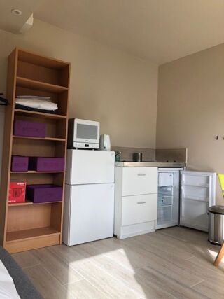  Appartement à louer 1 pièce 17 m²