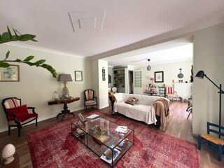  Maison � vendre 10 pi�ces 334 m�