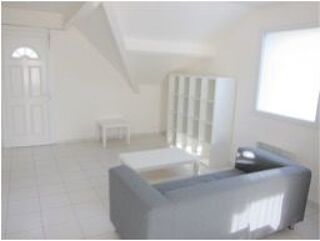  Appartement à louer 3 pièces 57 m²