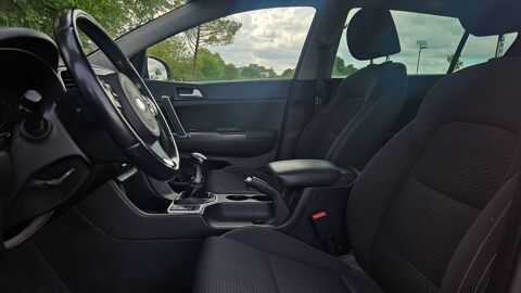 Sportage IV 1.7 CRDi 115 2WD Active - Toit ouvrant 2018 occasion 17000 La Rochelle