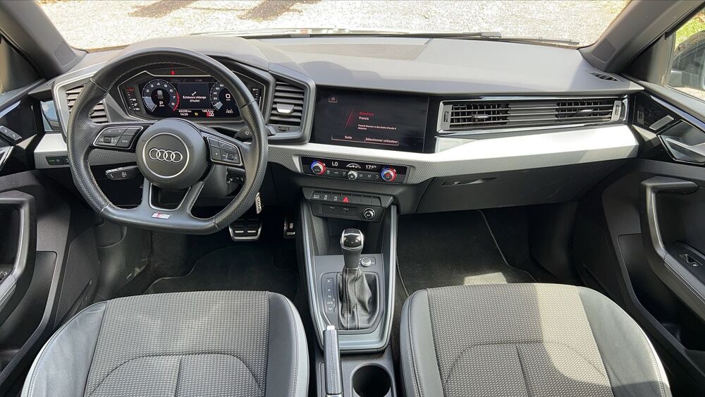 A1 1.0 TFSI 110 S-Tronic 7 S line - Automatique 2021 occasion 63000 Clermont Ferrand