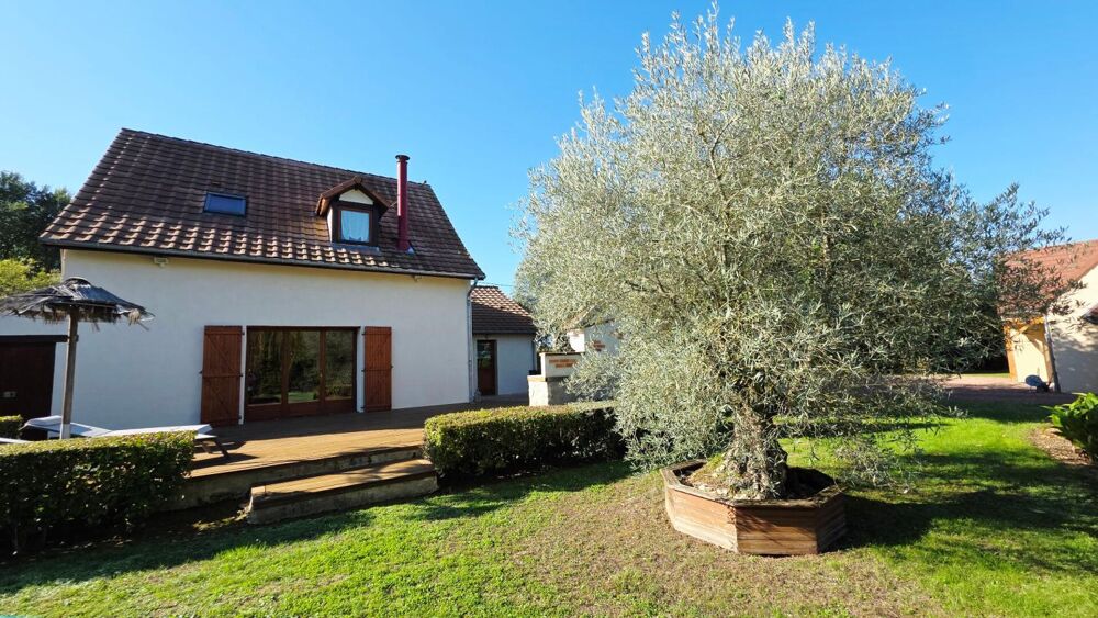 Vente Maison MAISON  AVEC STUDIO INDEPENDANT 165M²  6 PIECES 4 CHAMBRES PISCINE Civray