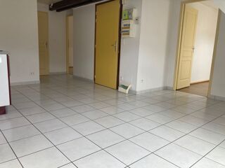  Appartement à louer 3 pièces 42 m²