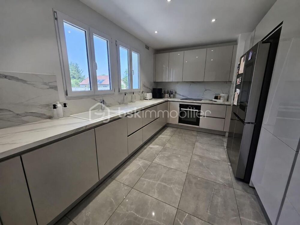 Vente Maison PAVILLON INDIVIDUEL SUR SOUS-SOL TOTAL - JARDIN DE 1456m² Etampes