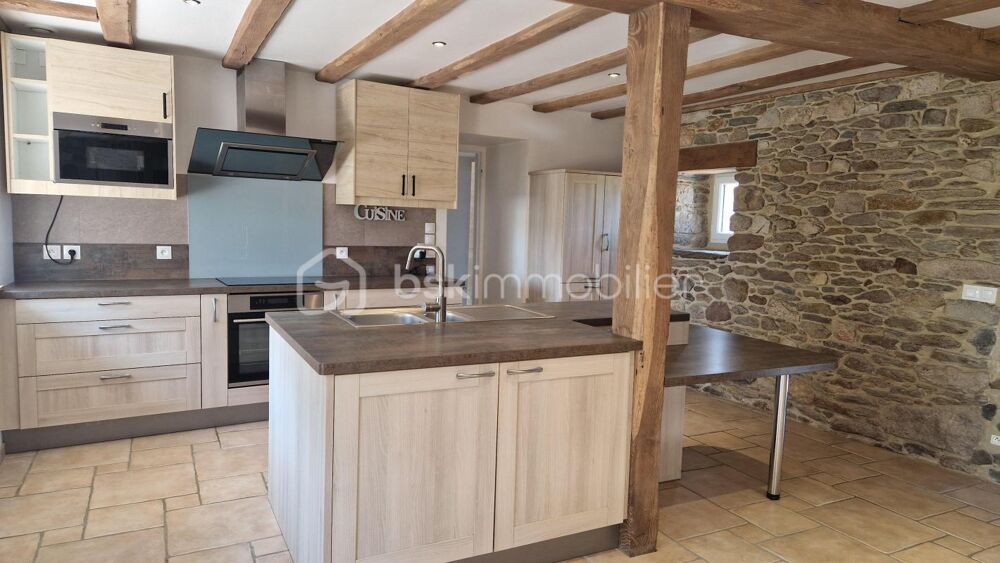 Vente Maison Propriété de caractère avec gîte indépendant – A quelques minutes des plages et de toutes les commodités Plouenan