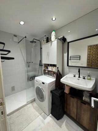  Appartement à louer 3 pièces 63 m² Nimes