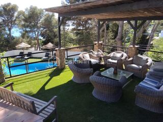  Propriété/château à vendre 6 pièces 222 m² Sete