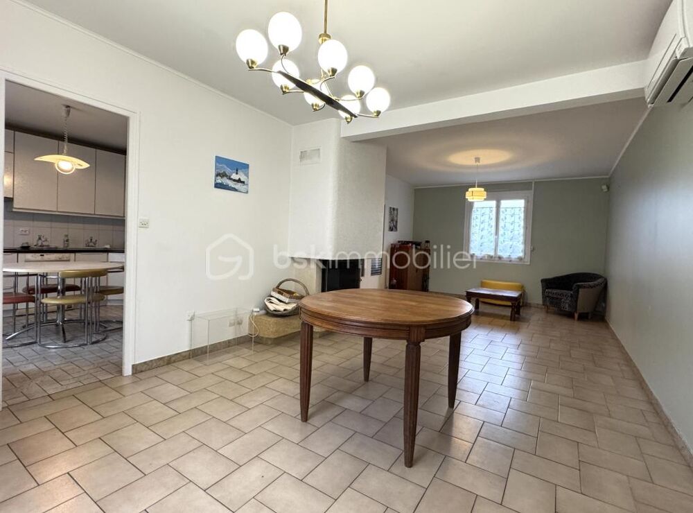 À vendre  Maison indépendante de plain-pied 101m2 avec sous-sol total  Poincy (à 2 min de Meaux)