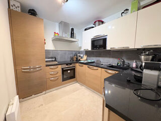  Appartement � vendre 3 pi�ces 81 m�