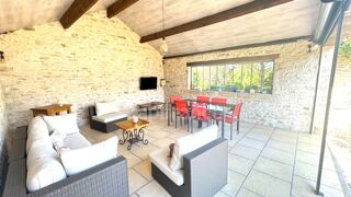  Propriété/château à vendre 7 pièces 230 m²