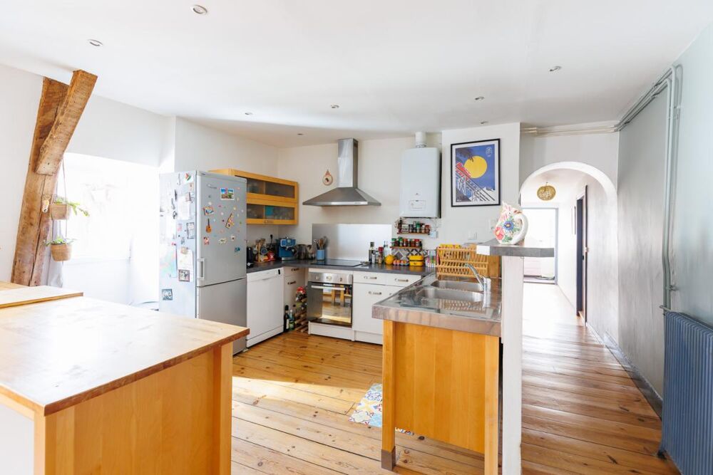 Bel appartement de 3 pièces de 89.66 m2 - Orthez centre-ville