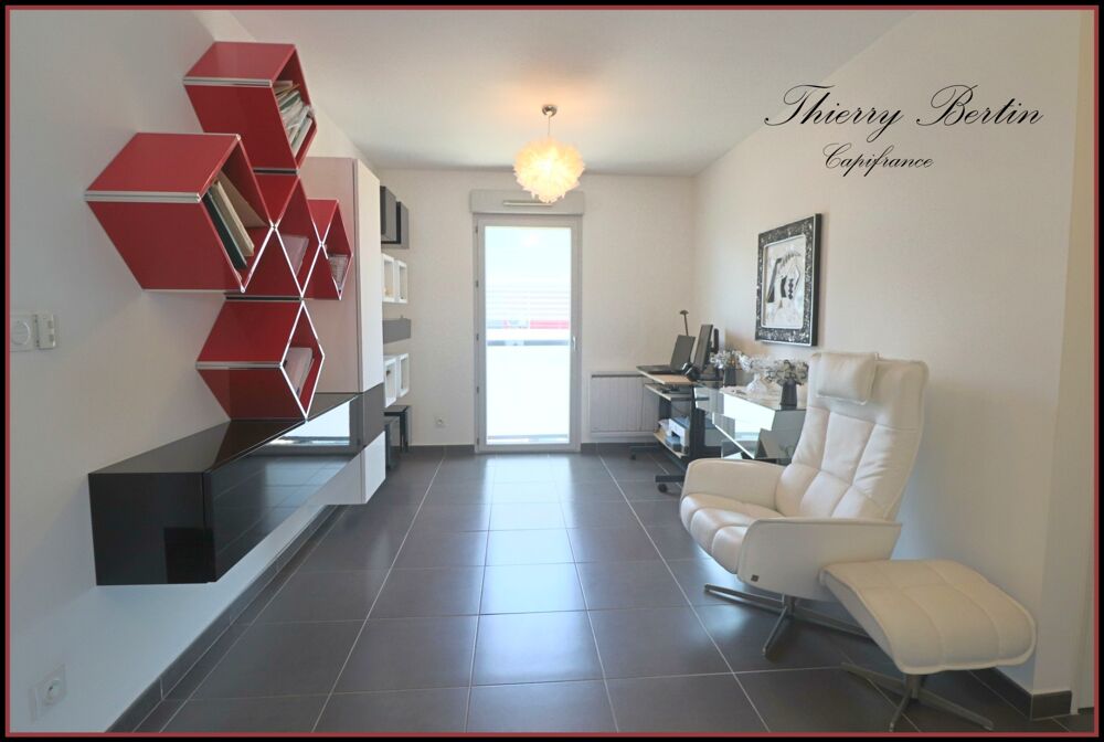 à vendre  Appartement Fréjus (83600)