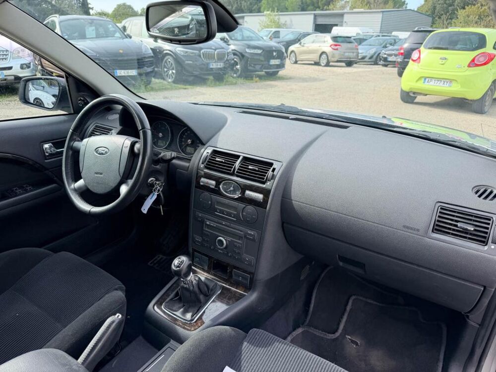 Mondeo 2.0 TDCi 115 FAP Ghia 2005 occasion 84700 Sorgues