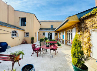  Maison  vendre 8 pices 280 m