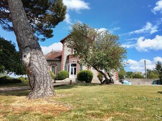 Propriété/château à vendre 7 pièces 200 m²