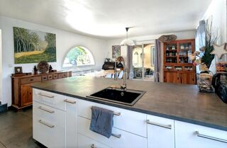  Villa � vendre 6 pi�ces 145 m�