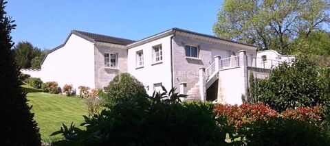   Fort potentiel au c�ur de la Montagne de Reims Propri�t�/ch�teau - 14 pi�ce(s) - 400 m�