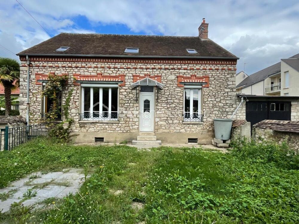 Vente Maison Maison en pierre de 140m² sur terrain de 1800 m² divisible et constructible Nemours
