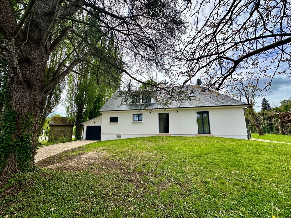 Maison à vendre 8 pièces - 200 m2 - Terrain 1748 m2 - DAMPIERRE EN YVELINES (78)