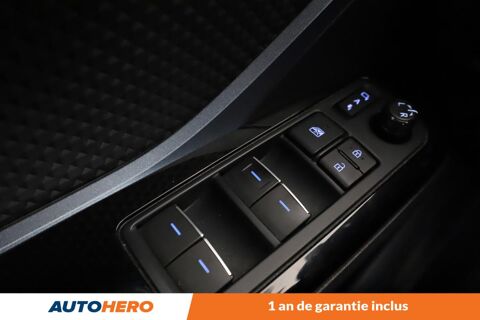C-HR 2.0 Hybride Collection 184 ch 2020 occasion 92130 Issy-les-Moulineaux