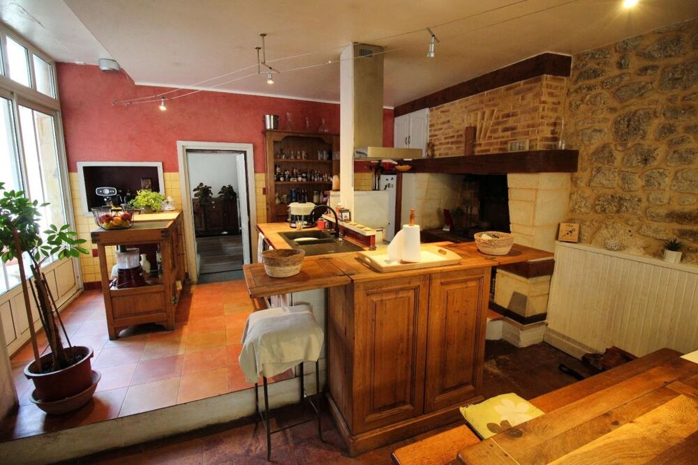 Vente Maison BAZAS CENTRE, maison de caractère avec cour intérieure, 8 pieces, 4 chambres Bazas