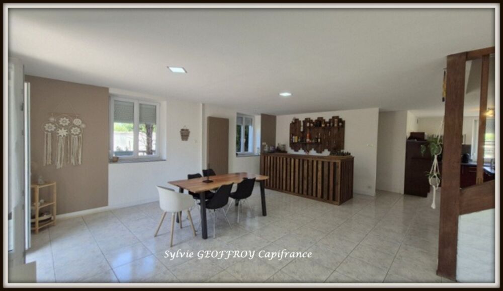 Maison à vendre 9 pièces CORBENAY (70)