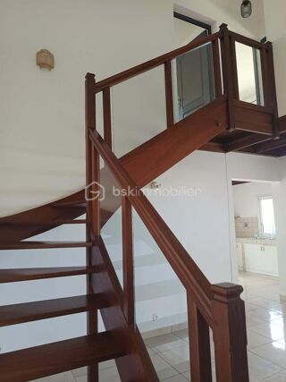  Propriété/château à vendre 4 pièces 80 m²