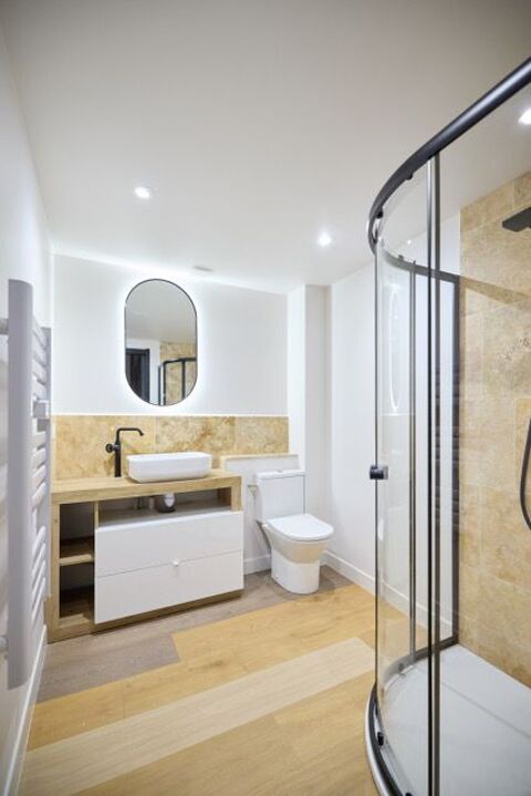  Appartement � louer 3 pi�ces 83 m�