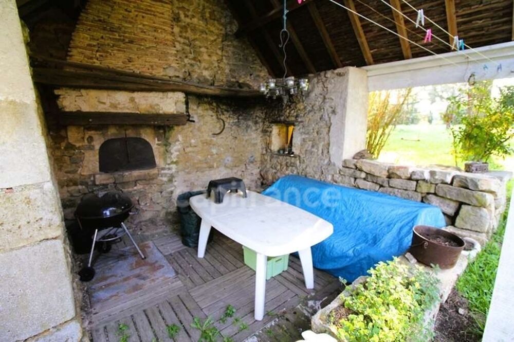 Vente Maison Maison à vendre 7 pièces proche de CORBIGNY (58) Corbigny
