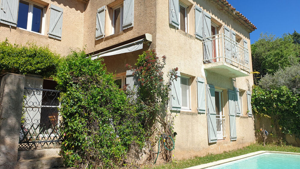 Maison 5 pièces 118 m² · à La Garde Freinet · 118 m² · 570 000 €