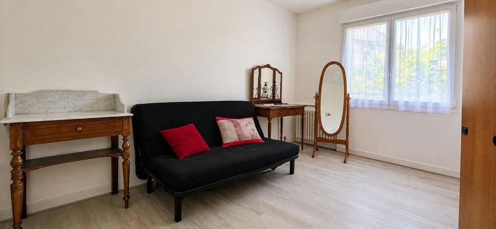 Vente Appartement Soissons Proche gare  Appartement 3 pièves parking et cave Soissons