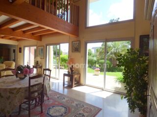  Maison à vendre 6 pièces 220 m²