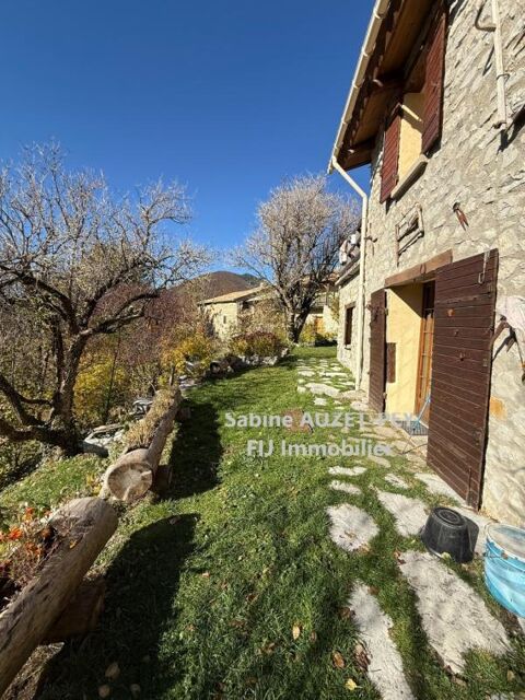   Maison 4 pices / 100 m / 183 600 EUR / PRADS-HAUTE-BLEONE Maison - 4 pice(s) - 130 m
