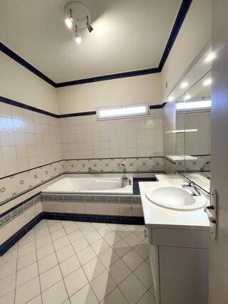  Appartement � vendre 8 pi�ces 176 m�