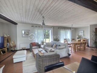  Propriété/château à vendre 6 pièces 163 m²
