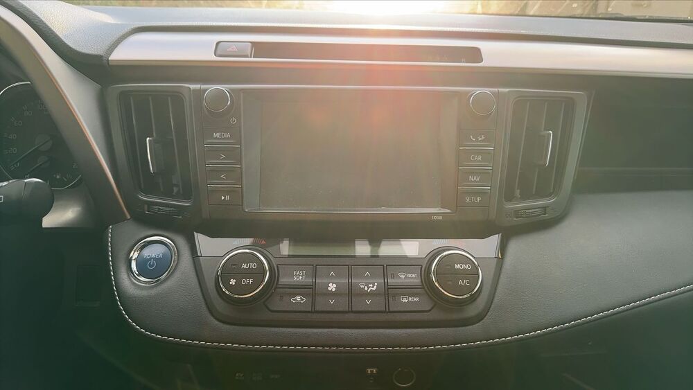RAV 4 2.5 VVTi 197 Hybrid 2WD E-CVT Dynamic 2018 occasion 76690 Saint Georges Sur Fontaine