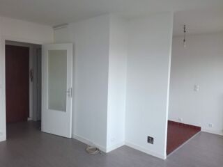  Appartement à louer 1 pièce 29 m²