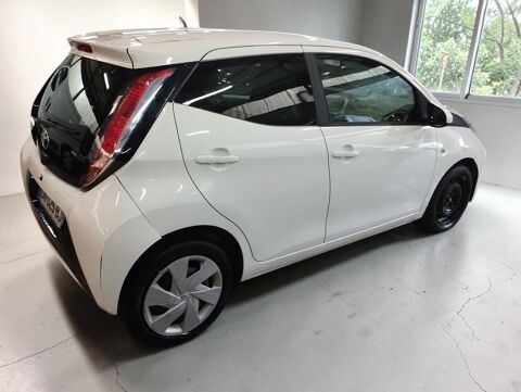 Aygo 1.0 VVT-I 69 X 5P 2015 occasion 06640 Saint-Jeannet