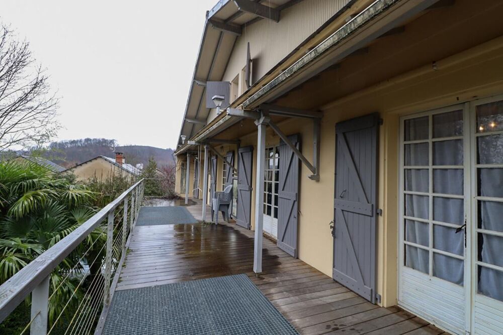 Belle demeure de caractère -298 m² - Brassac